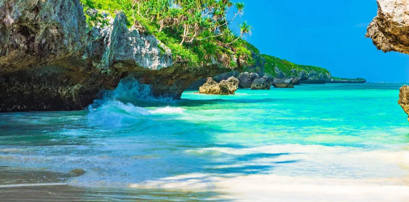 14 days Tanzania and Zanzibar Beach flying safari holiday